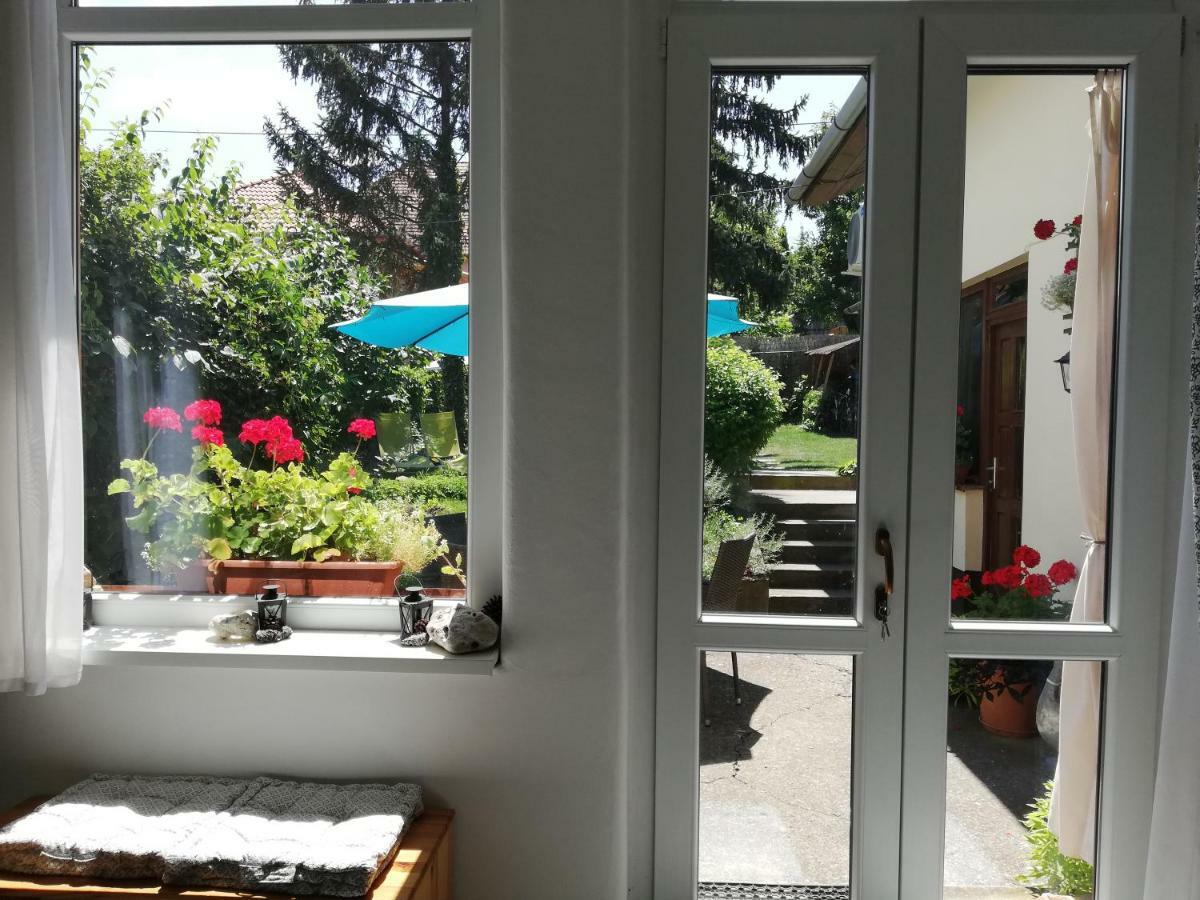 Gyöngyszem Vendégház Eger Extérieur photo